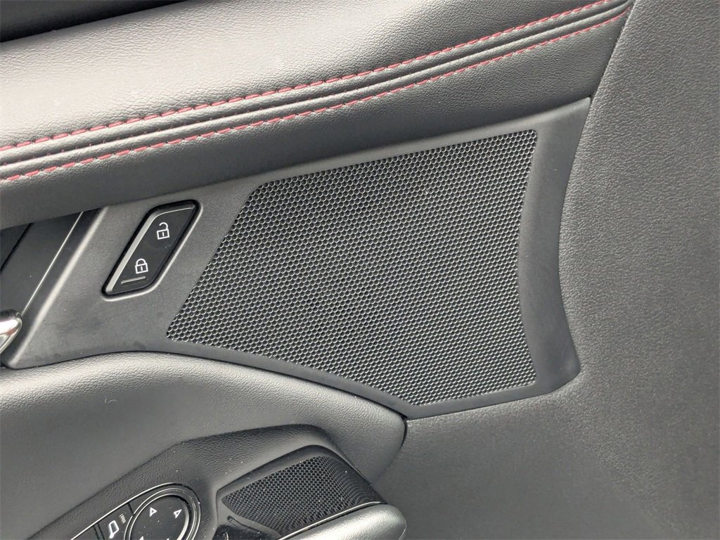 Used 2025 MAZDA MAZDA3 s image 15