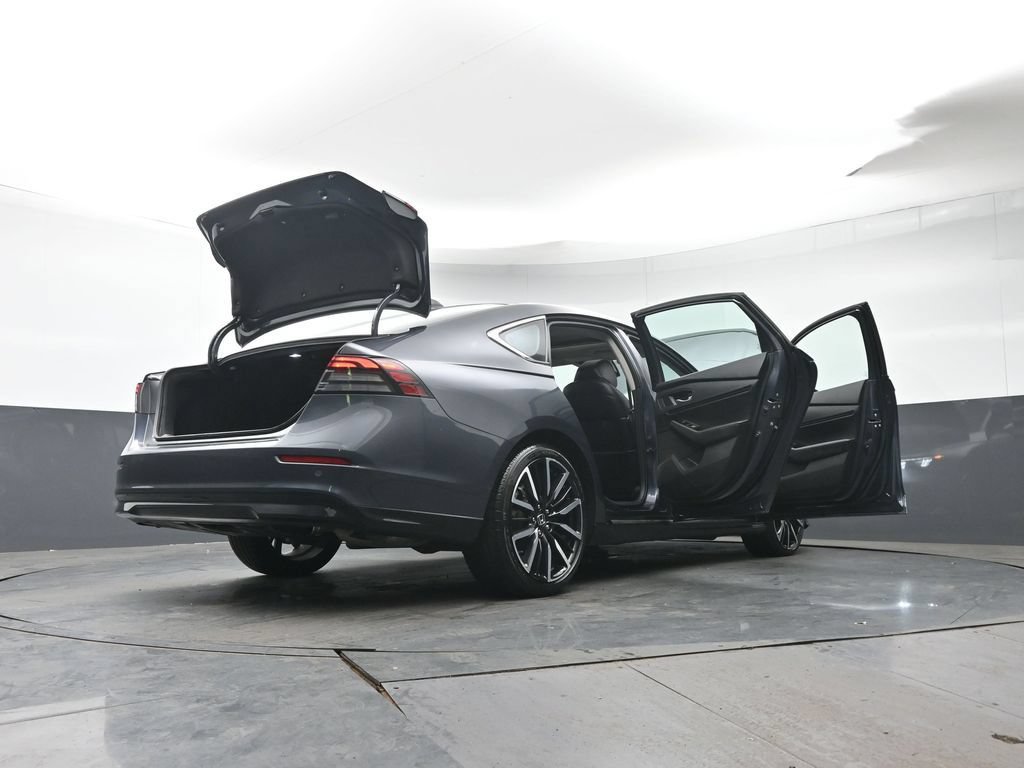 Certified 2023 Honda Accord Touring image 50