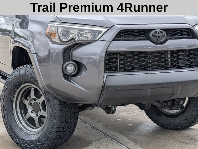 Used 2015 Toyota 4Runner Trail Premium AWD/4WD image 3