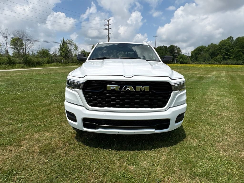 Used 2025 RAM 1500 Big Horn AWD/4WD image 4