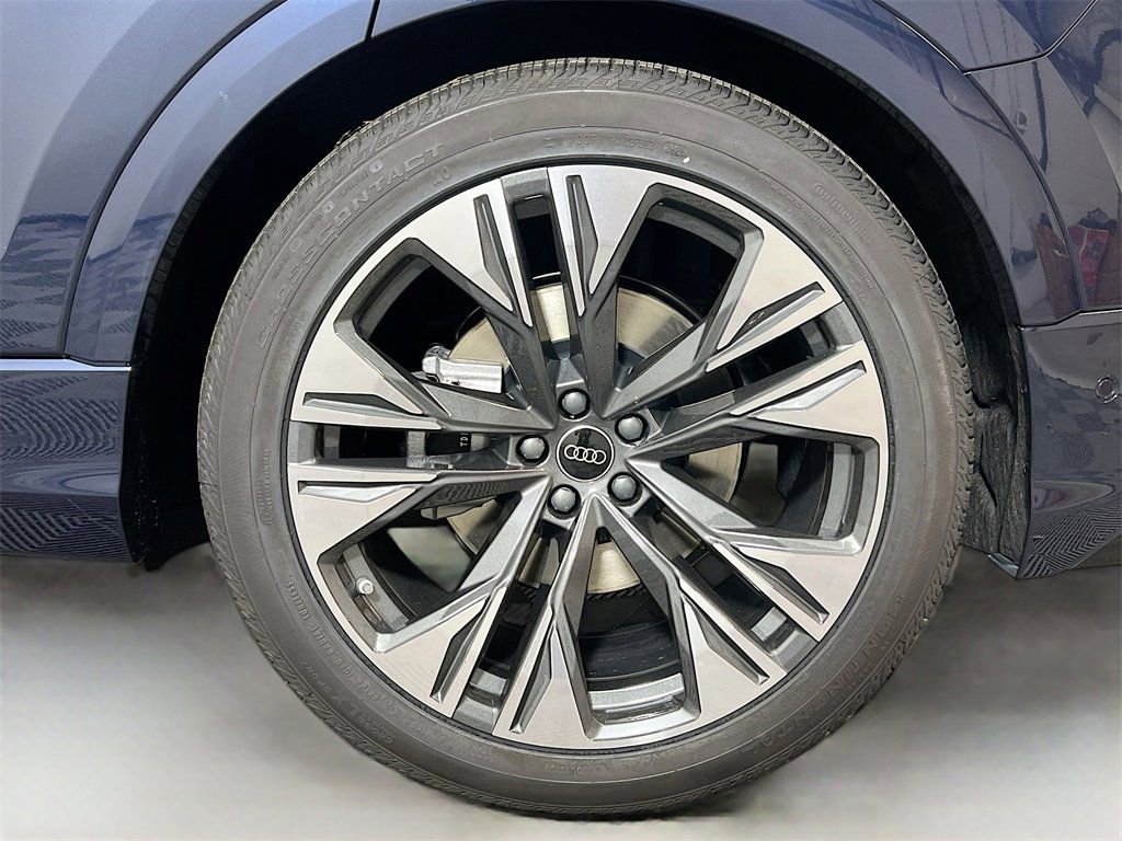 New 2026 Audi Q8 Premium Plus image 33