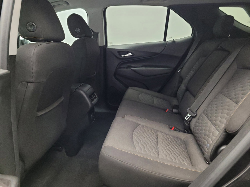 Used 2020 Chevrolet Equinox LT image 18