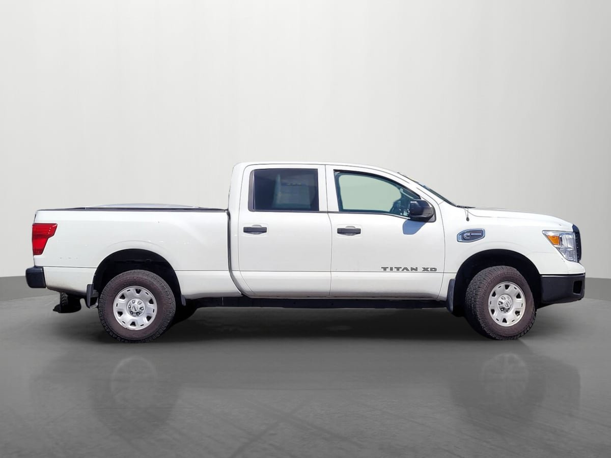 Used 2018 Nissan Titan S w/ S Utility Package AWD/4WD image 3
