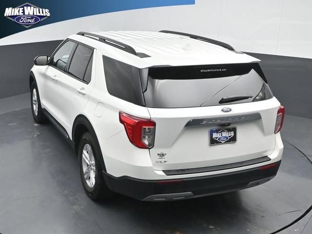 Used 2024 Ford Explorer XLT w/ Equipment Group 202A RWD image 13