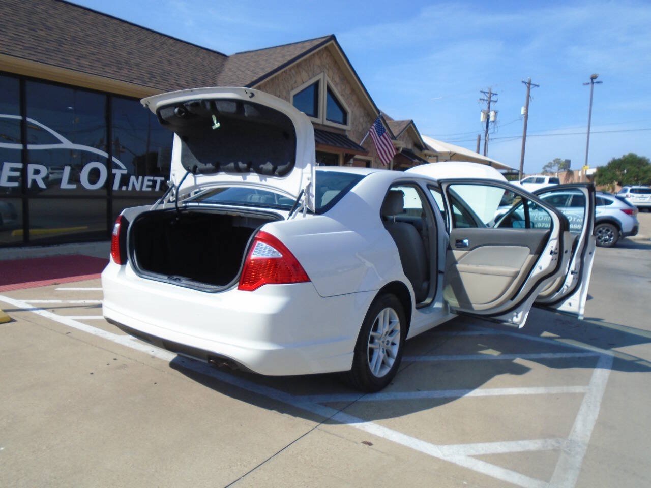 Used 2012 Ford Fusion S FWD image 19