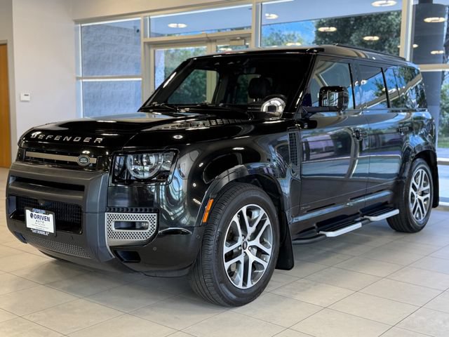 Used 2021 Land Rover Defender 110 X-Dynamic SE AWD/4WD image 4