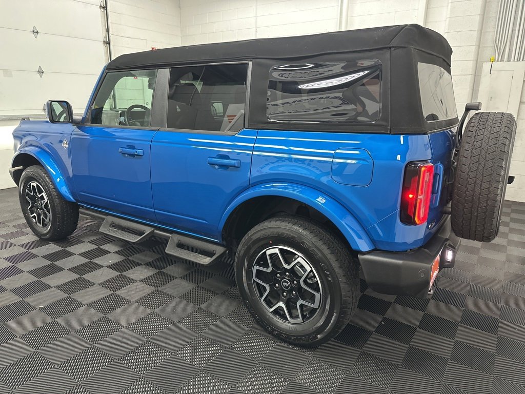 Used 2024 Ford Bronco Outer Banks image 7