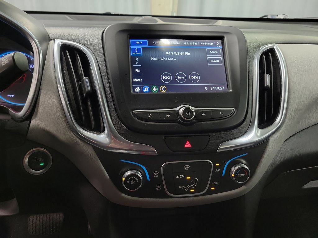 Used 2019 Chevrolet Equinox LS w/ LS Convenience Package AWD/4WD image 17