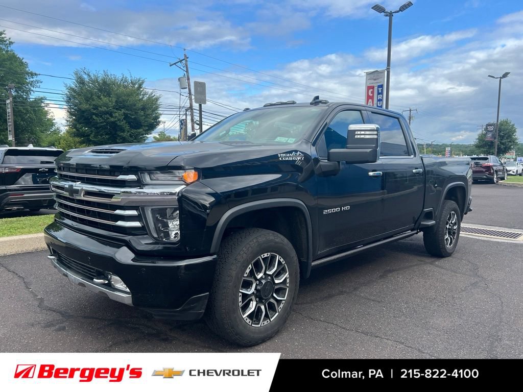 Used 2022 Chevrolet Silverado 2500 High Country w/ Z71 Off-Road Package AWD/4WD image 3