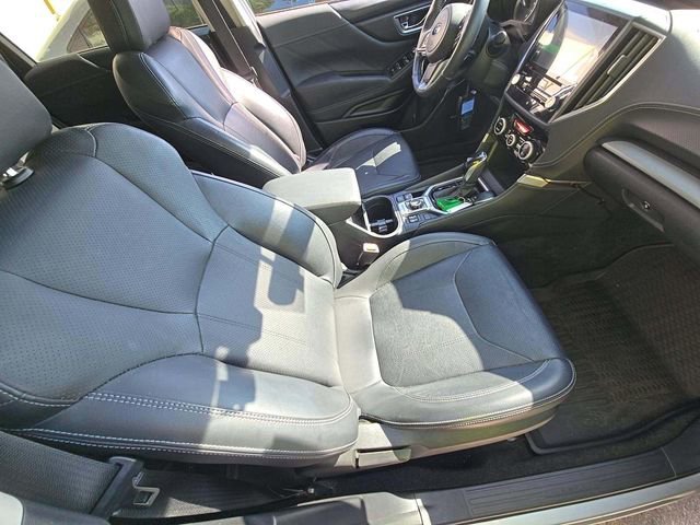 Used 2019 Subaru Forester Limited w/ Popular Package #3 image 9