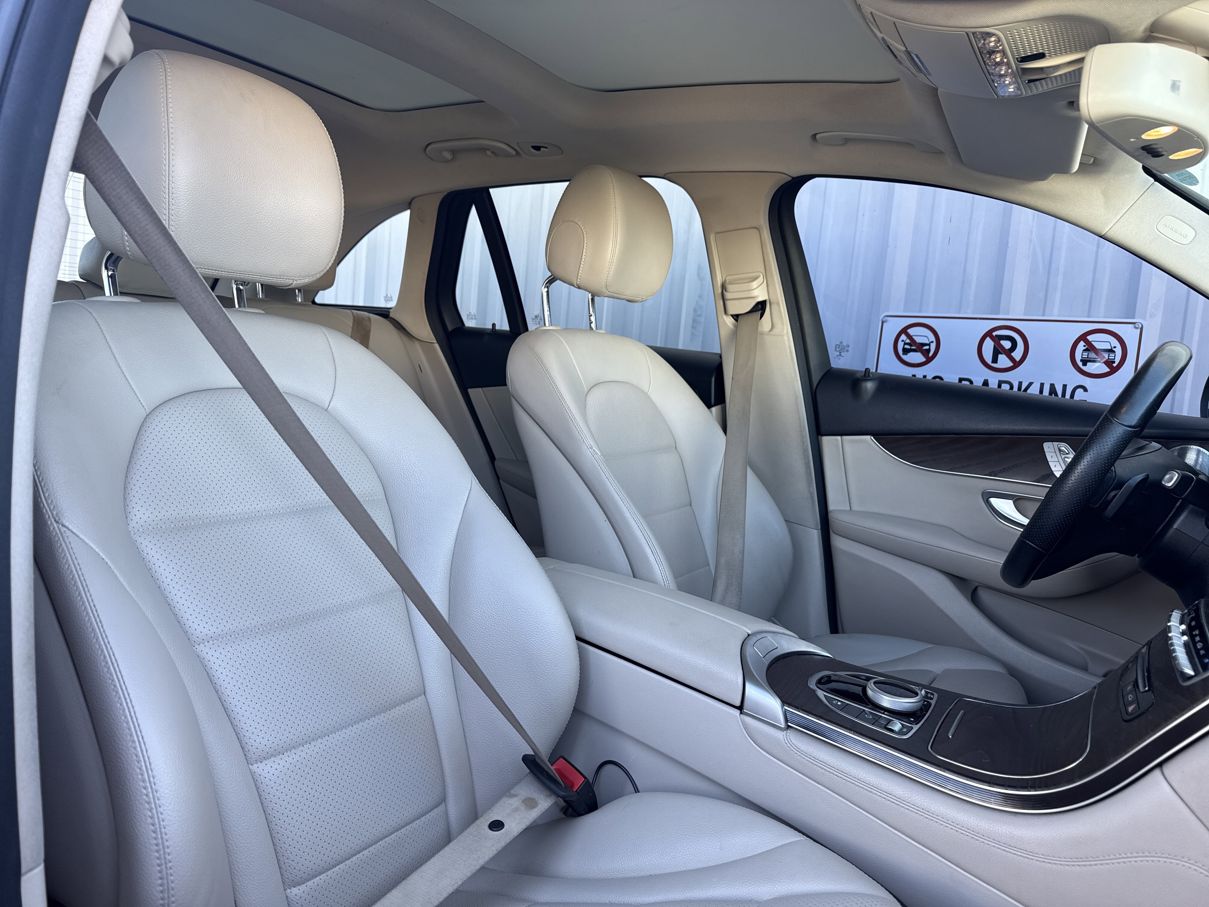 Used 2019 Mercedes-Benz GLC 300 GLC 300 image 39