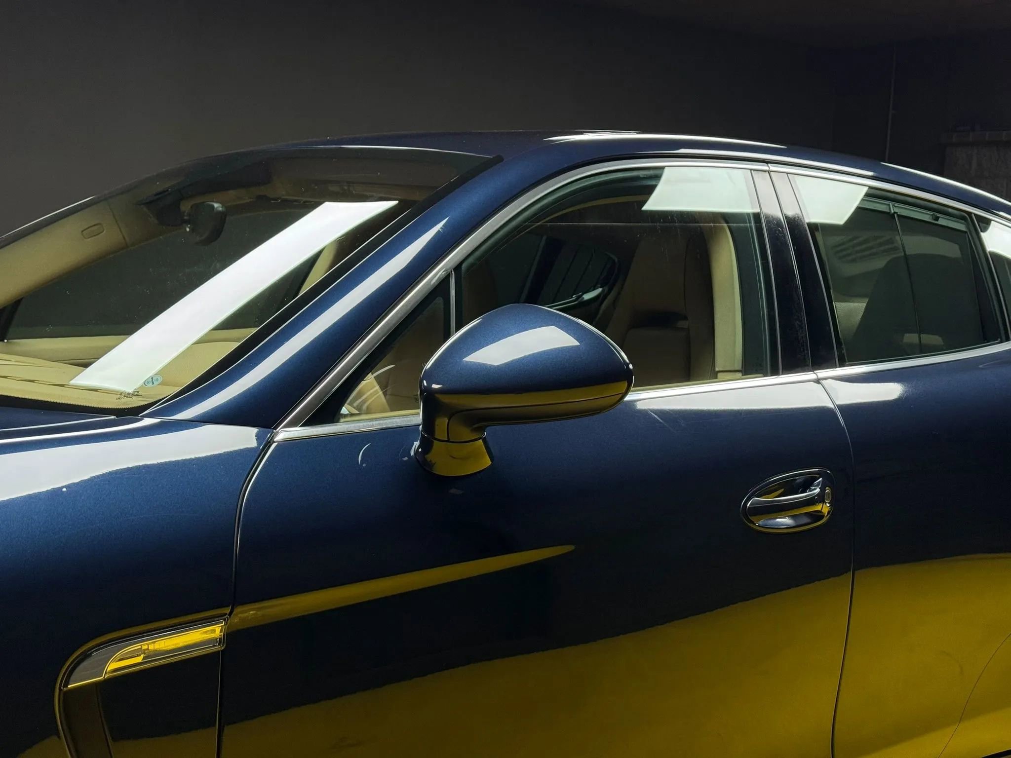 Used 2012 Porsche Panamera S image 17