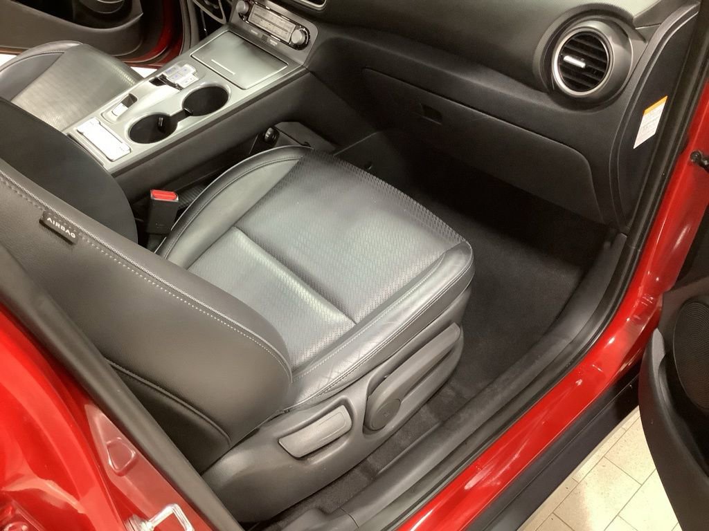 Used 2019 Hyundai Kona Limited image 21