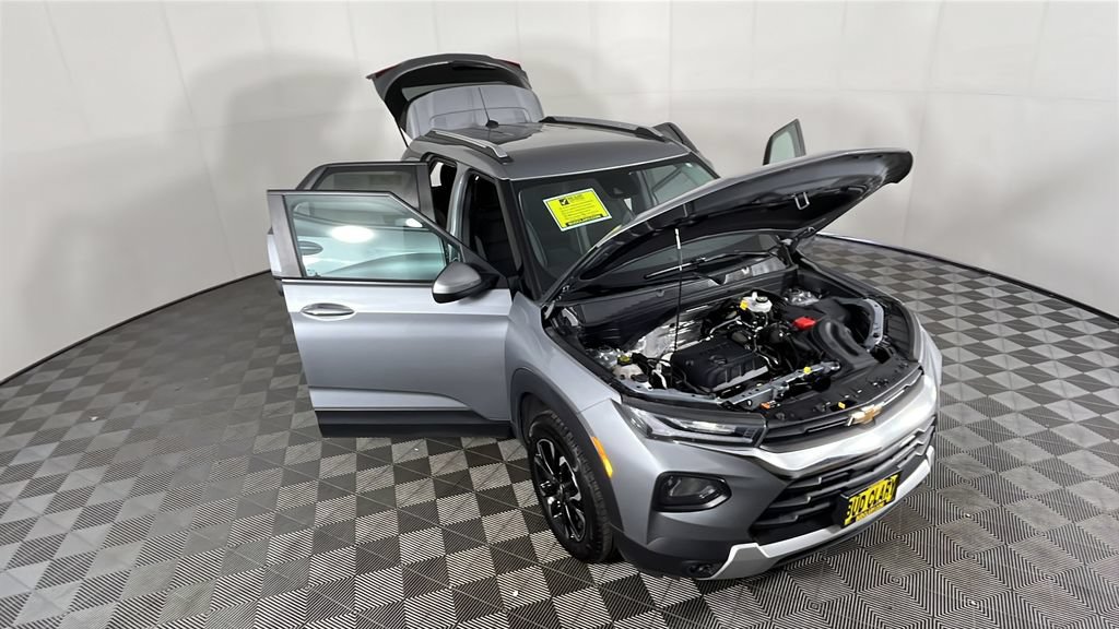 Used 2023 Chevrolet TrailBlazer LT AWD/4WD image 14