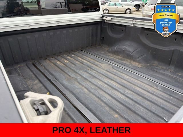 Used 2021 Nissan Titan PRO-4X w/ Pro-4x Convenience Package image 10