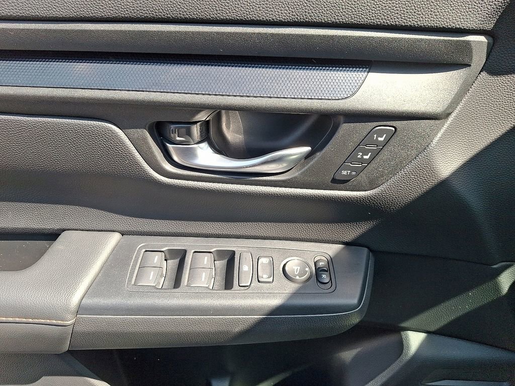 Certified 2025 Honda CR-V Sport-L image 13