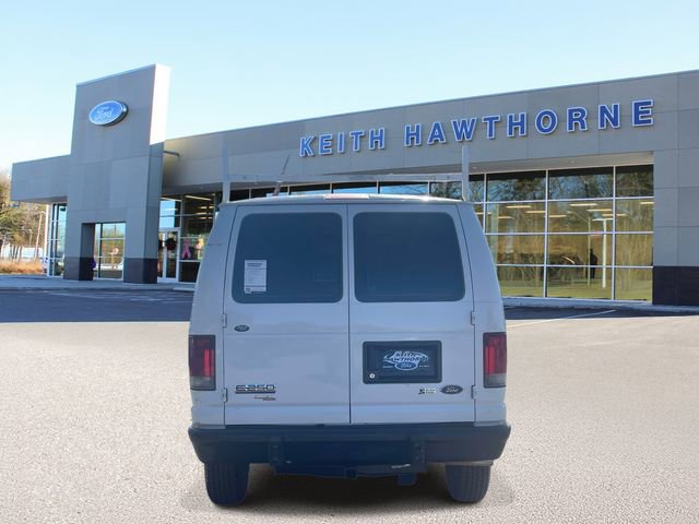 Used 2014 Ford E-250 and Econoline 250 w/ Power Group image 5