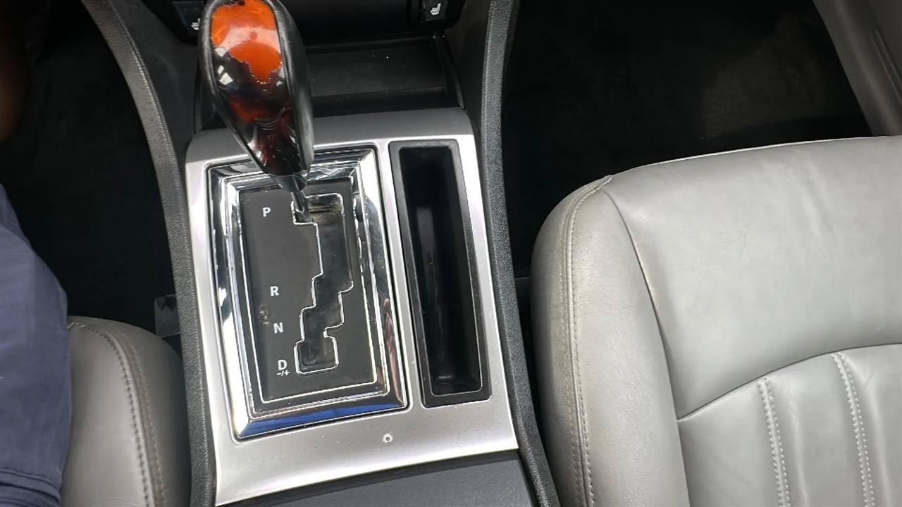 Used 2007 Chrysler 300 C RWD image 43