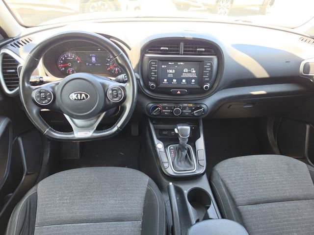 Used 2020 Kia Soul GT-Line w/ GT 2.0L Power Sunroof Package FWD image 12