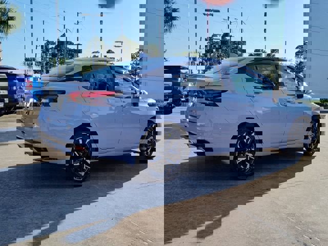 New 2025 Nissan Versa SR w/ Trunk Package image 5