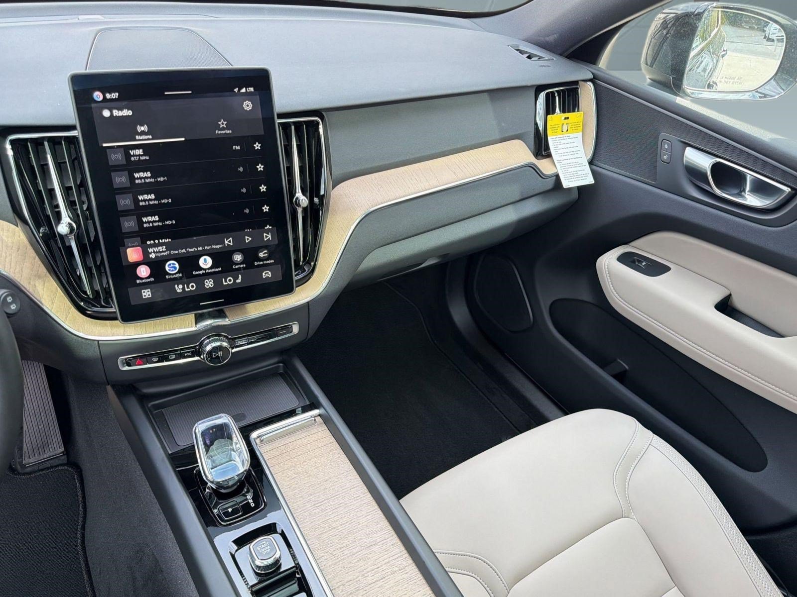 New 2026 Volvo XC60 B5 Core w/ Protection Package Premier AWD/4WD image 27