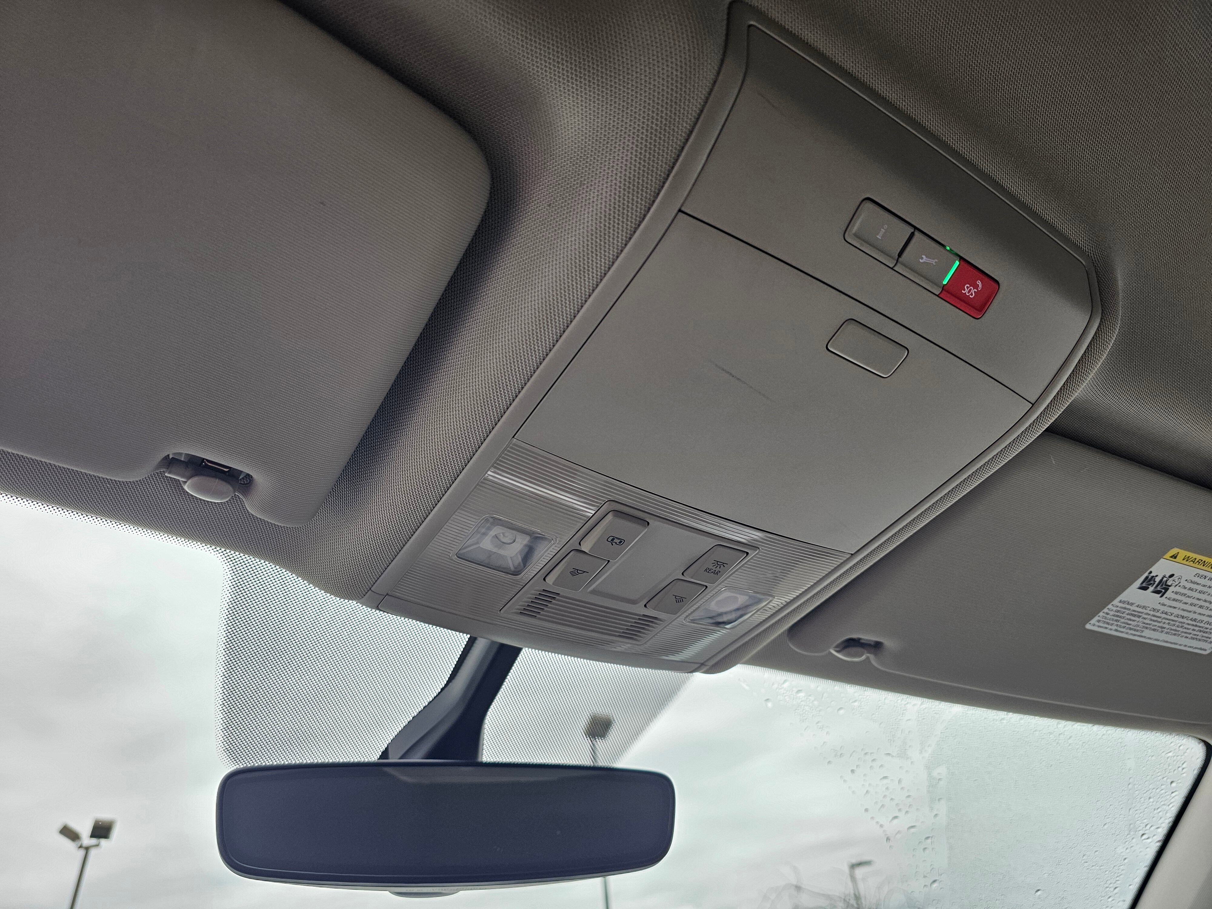 Used 2023 Volkswagen Atlas SE image 60