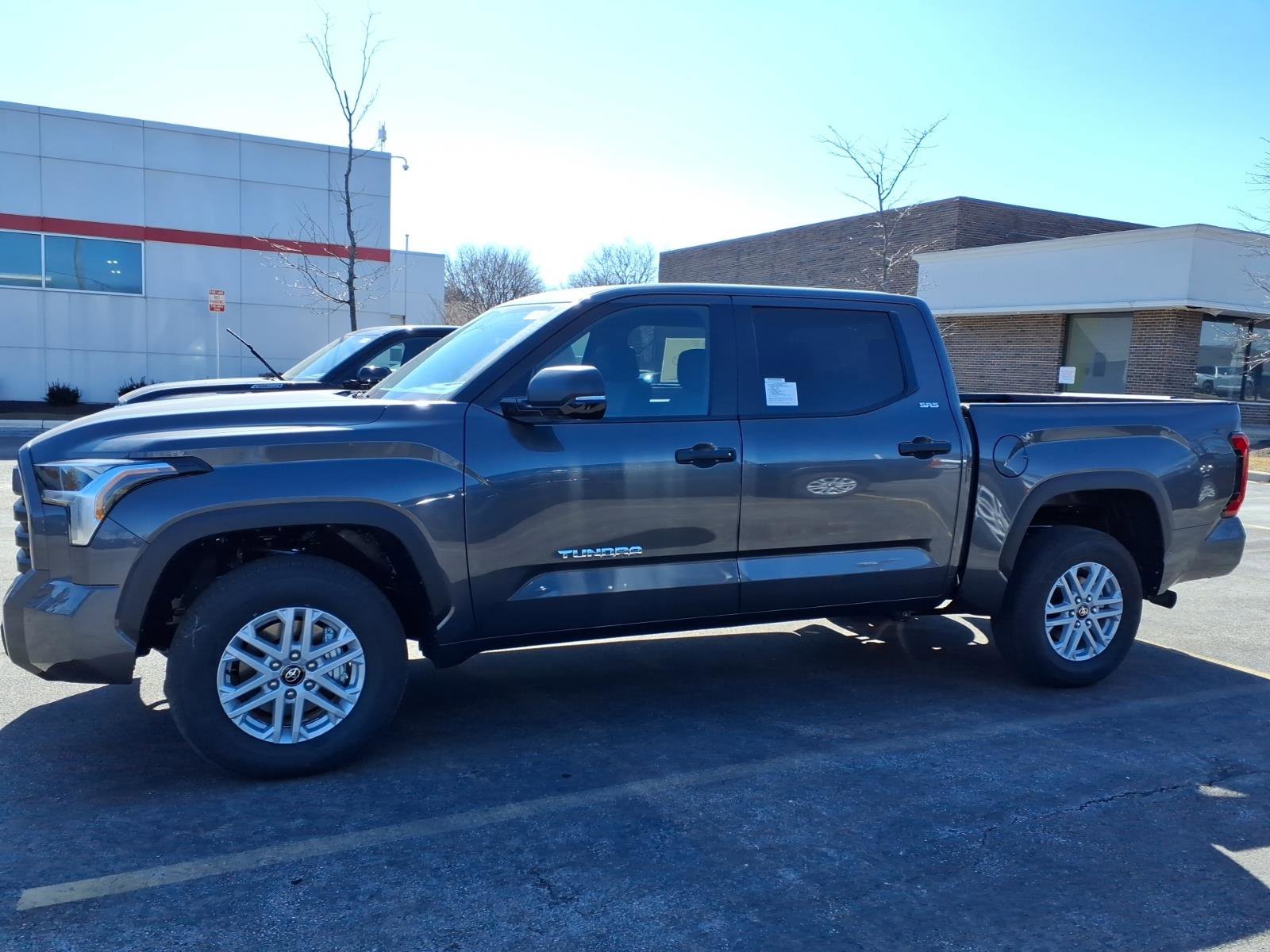 New 2026 Toyota Tundra SR5 AWD/4WD image 4