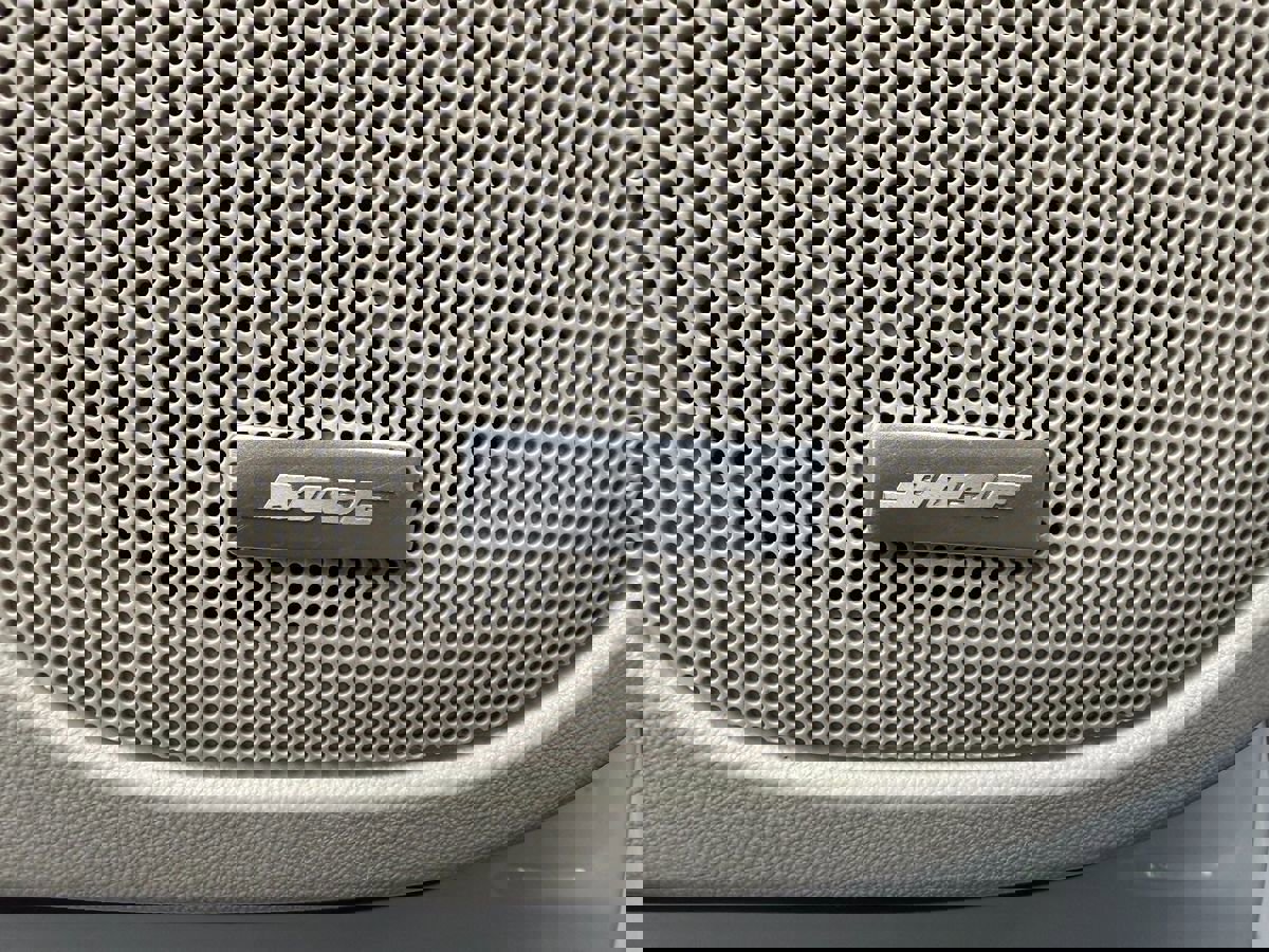 Used 2020 GMC Acadia Denali w/ Trailering Package image 16