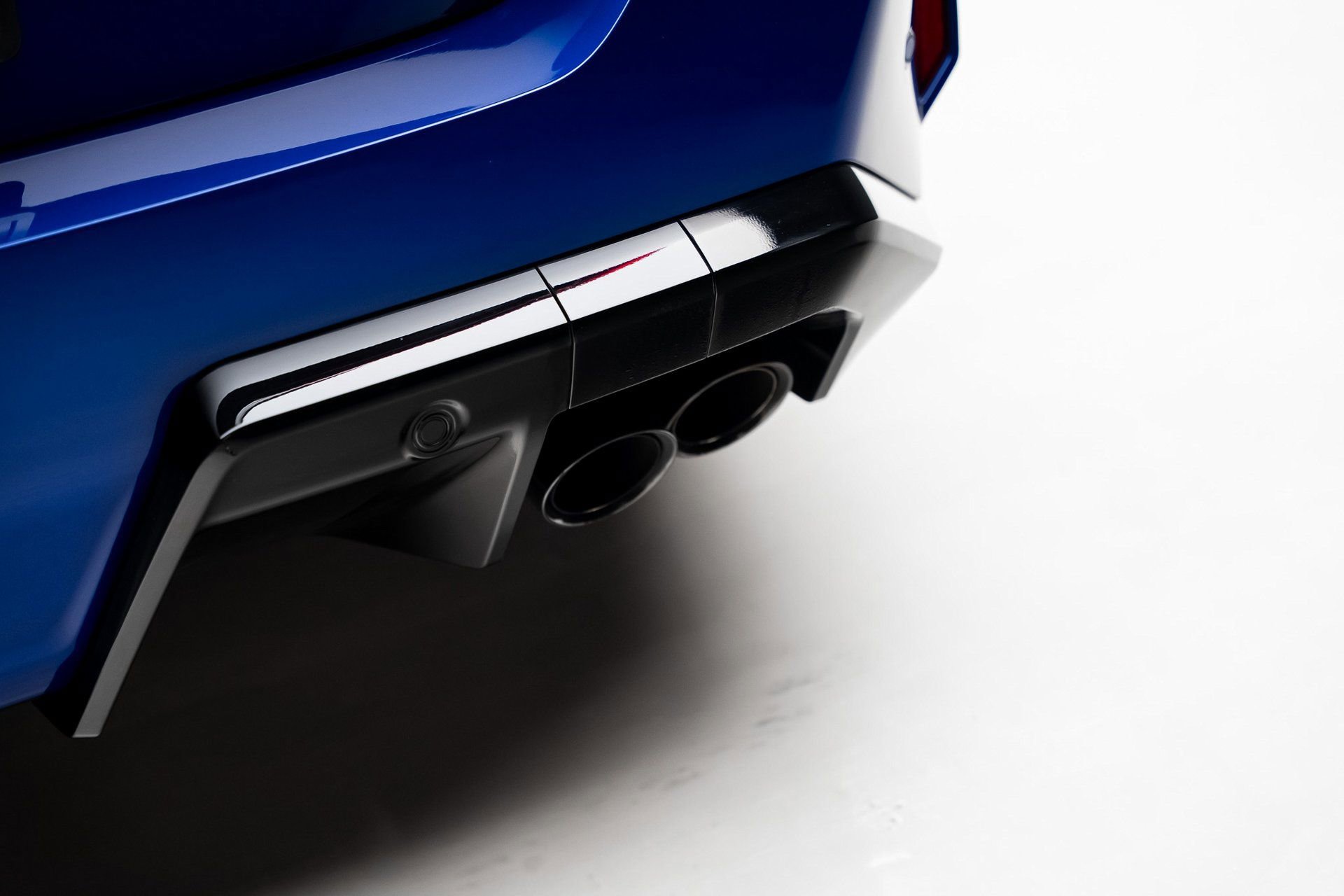 Used 2025 BMW M5 w/ Carbon Package image 34