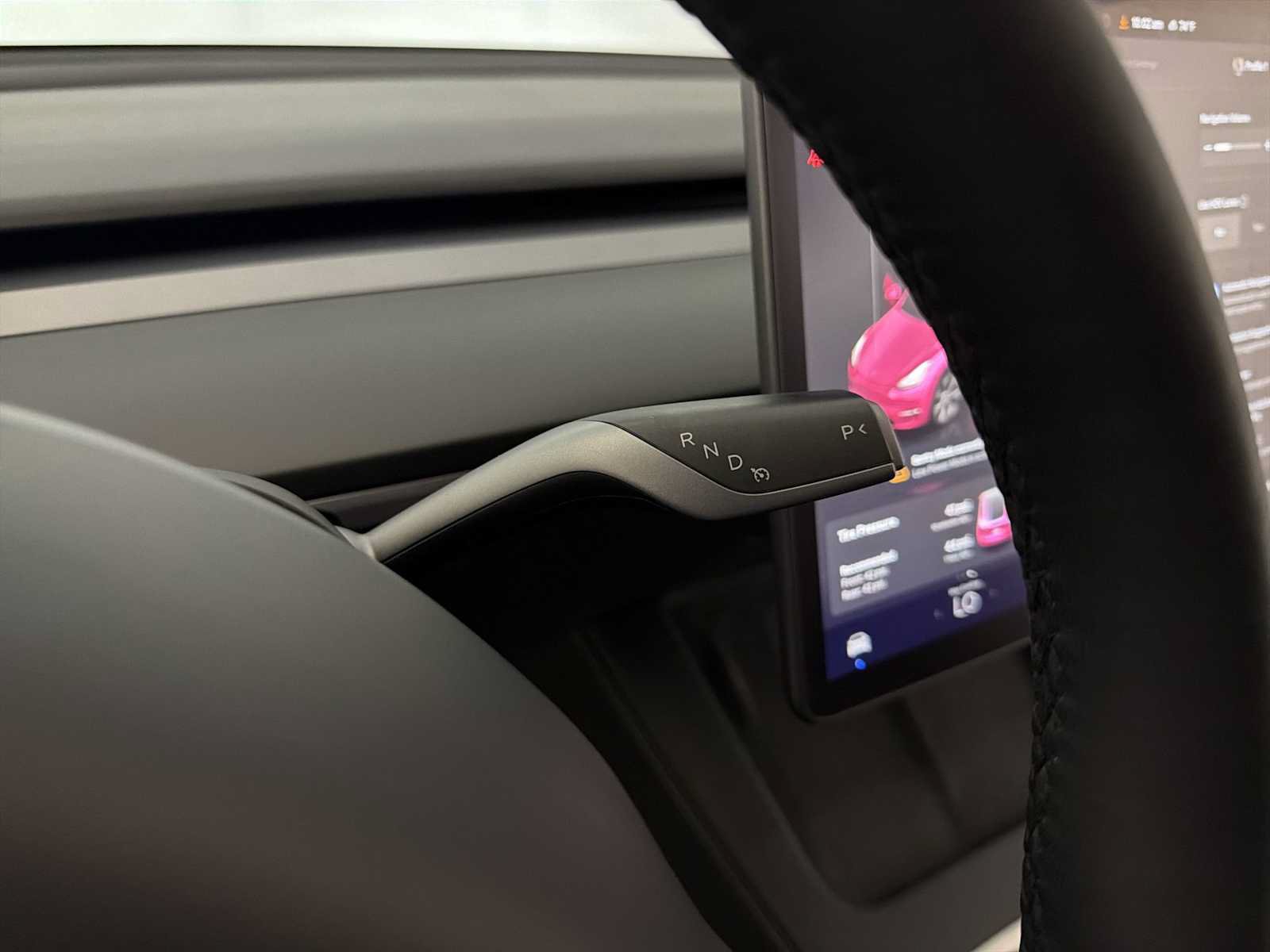 Used 2022 Tesla Model Y Long Range AWD/4WD image 18