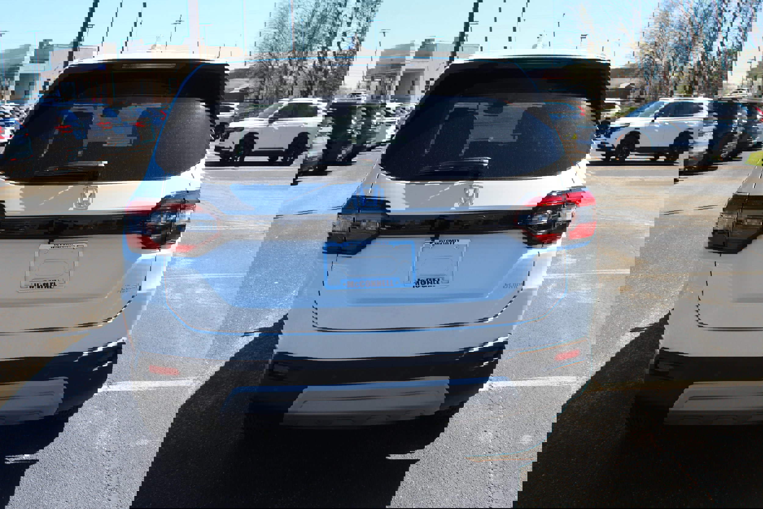 New 2025 Honda Pilot EX-L image 4