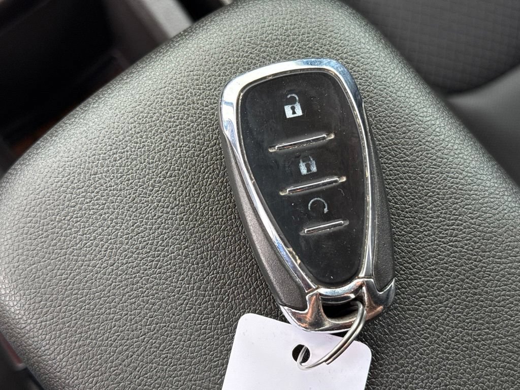 Used 2023 Chevrolet TrailBlazer RS w/ Convenience Package FWD image 38