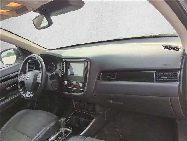 Used 2020 Mitsubishi Outlander SE FWD image 24
