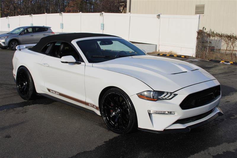 Used 2022 Ford Mustang GT Premium w/ GT Performance Package RWD image 3