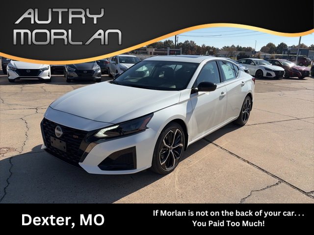 New 2025 Nissan Altima 2.5 SR w/ SR Premium Package image 1