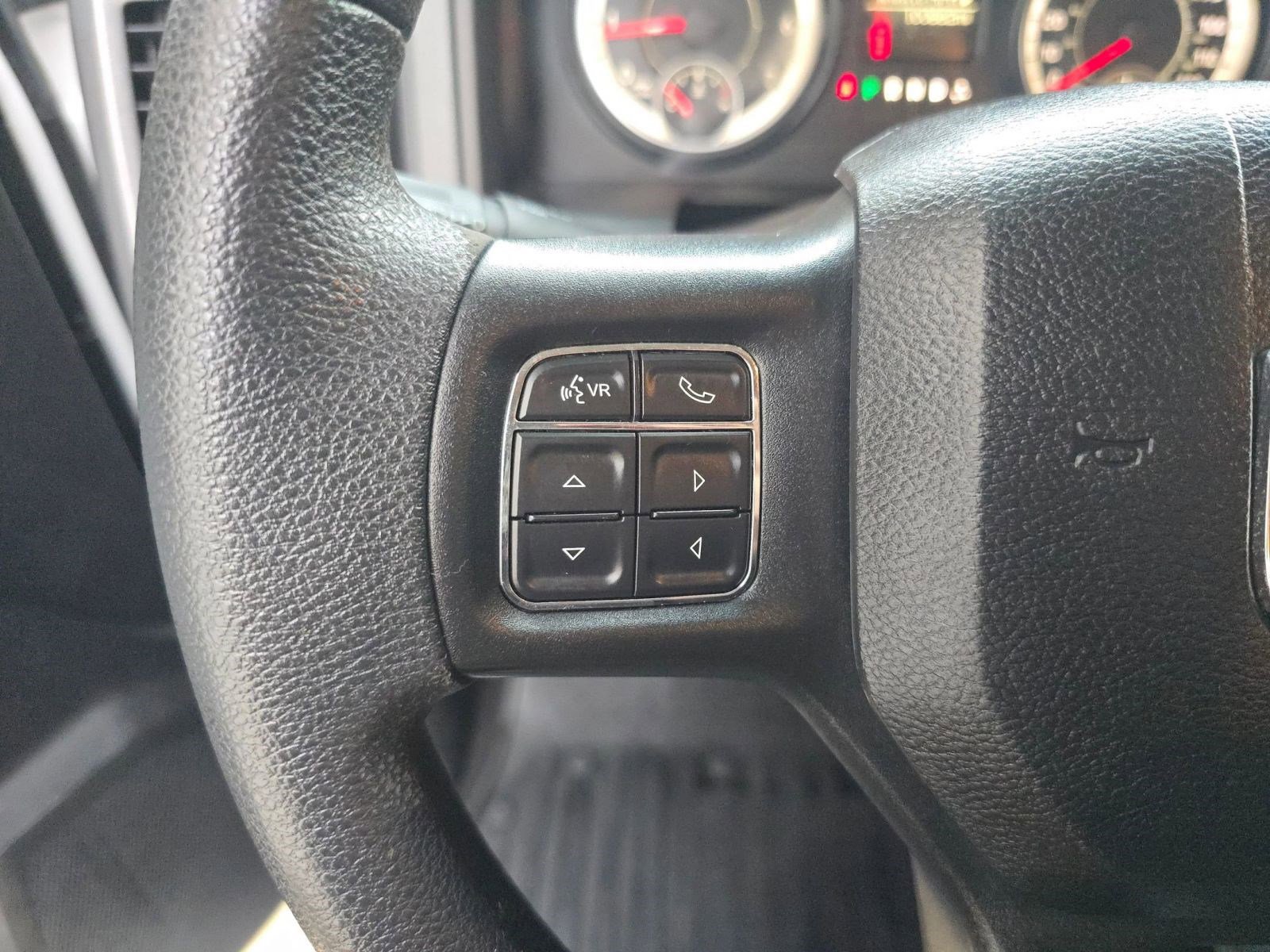 Used 2018 RAM 1500 Express image 12