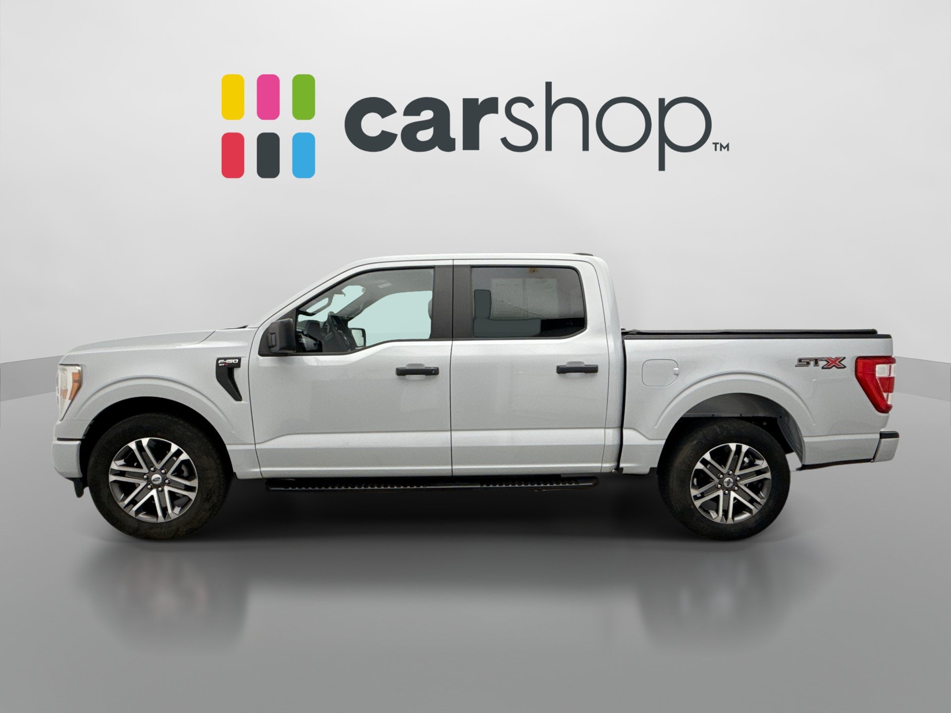 Used 2022 Ford F150 XL w/ STX Appearance Package RWD image 2