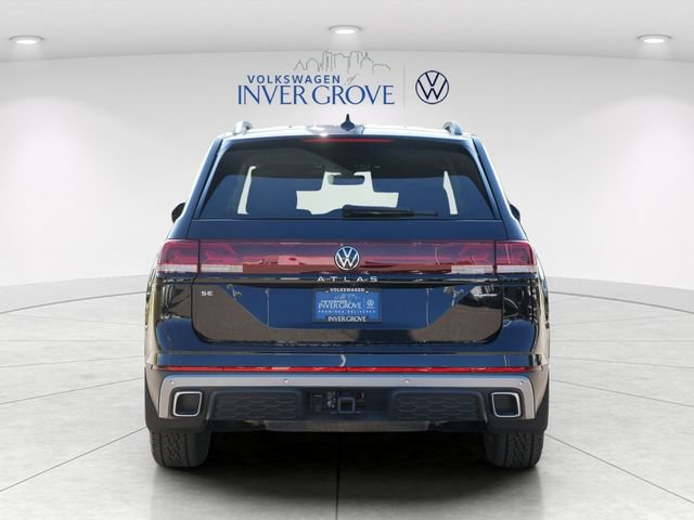 Certified 2026 Volkswagen Atlas Peak Edition AWD/4WD image 6