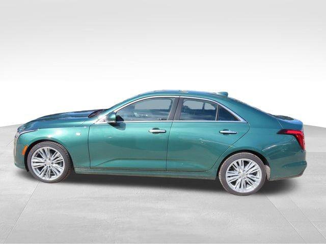 New 2025 Cadillac CT4 Premium Luxury image 2