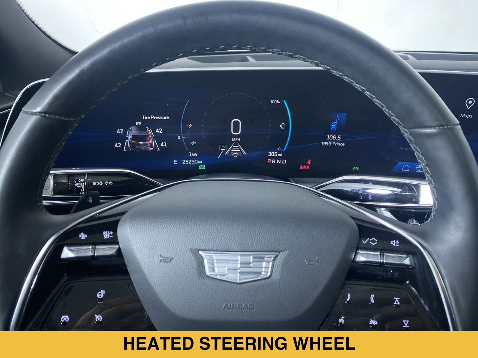Certified 2024 Cadillac Lyriq Luxury AWD/4WD image 3