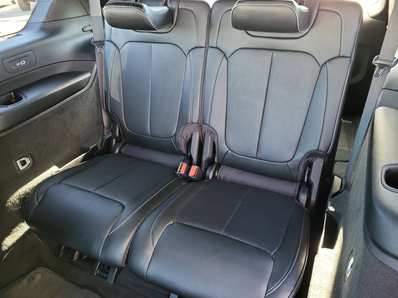 New 2025 Jeep Grand Cherokee L Overland w/ Luxury Tech Group IV image 26