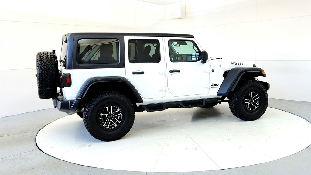 Used 2024 Jeep Wrangler Unlimited Sport AWD/4WD image 6