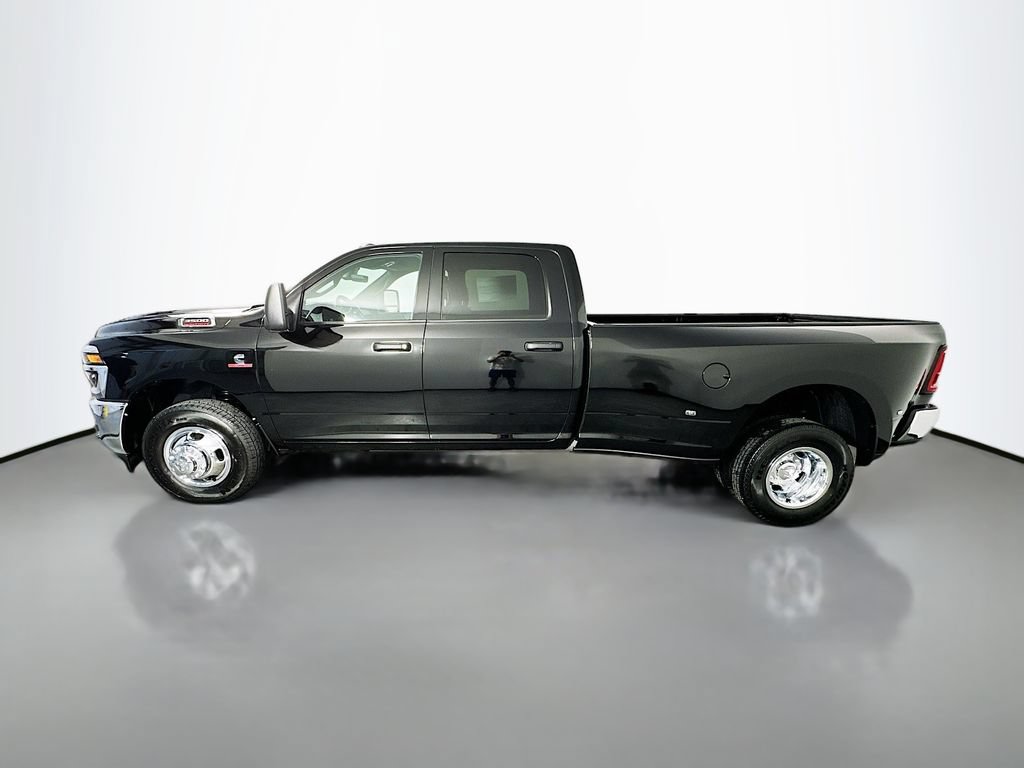 New 2026 RAM 3500 Tradesman w/ Chrome Appearance Group A RWD image 4