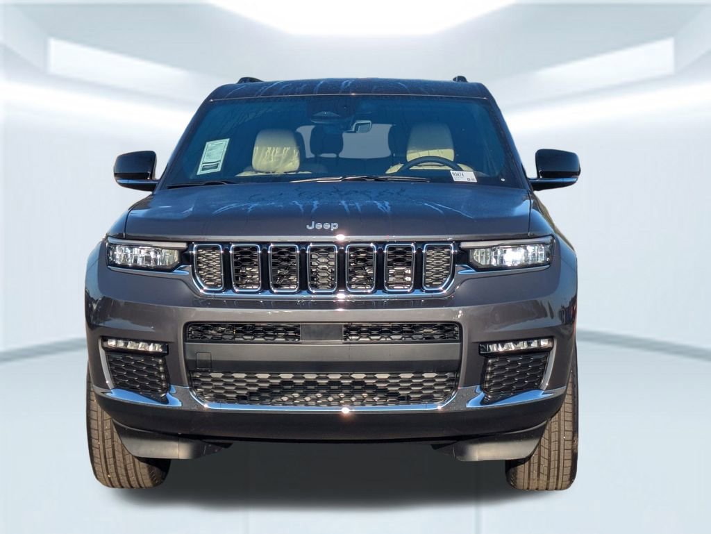 New 2025 Jeep Grand Cherokee L Limited image 11