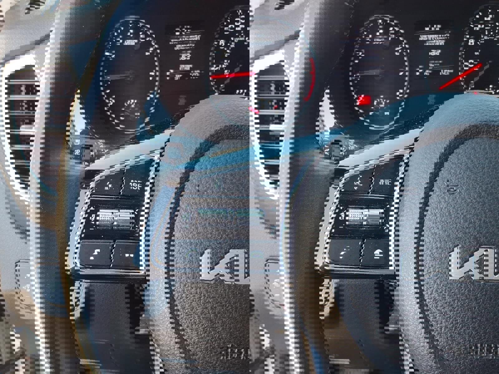 Used 2023 Kia Seltos S image 13