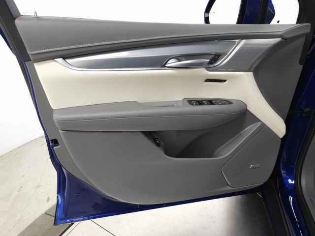 New 2025 Cadillac XT5 Premium Luxury w/ Technology Package image 10