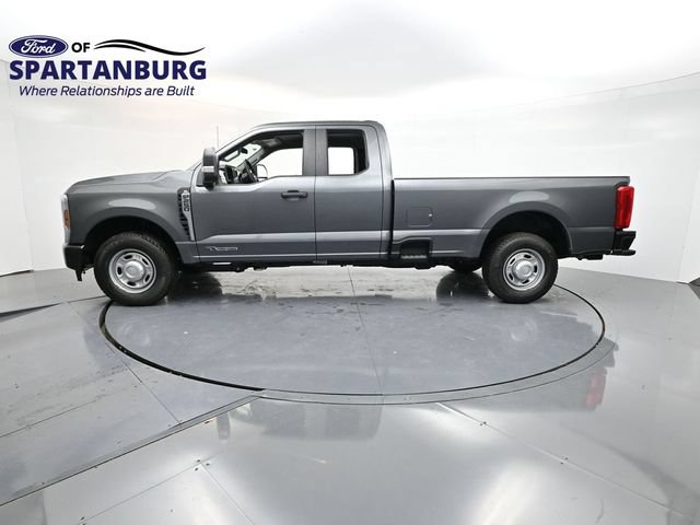 Used 2026 Ford F250 XL RWD image 4