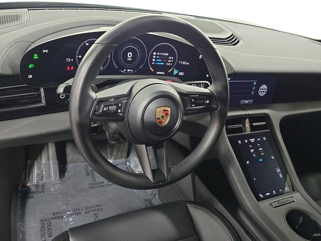 Certified 2023 Porsche Taycan image 4