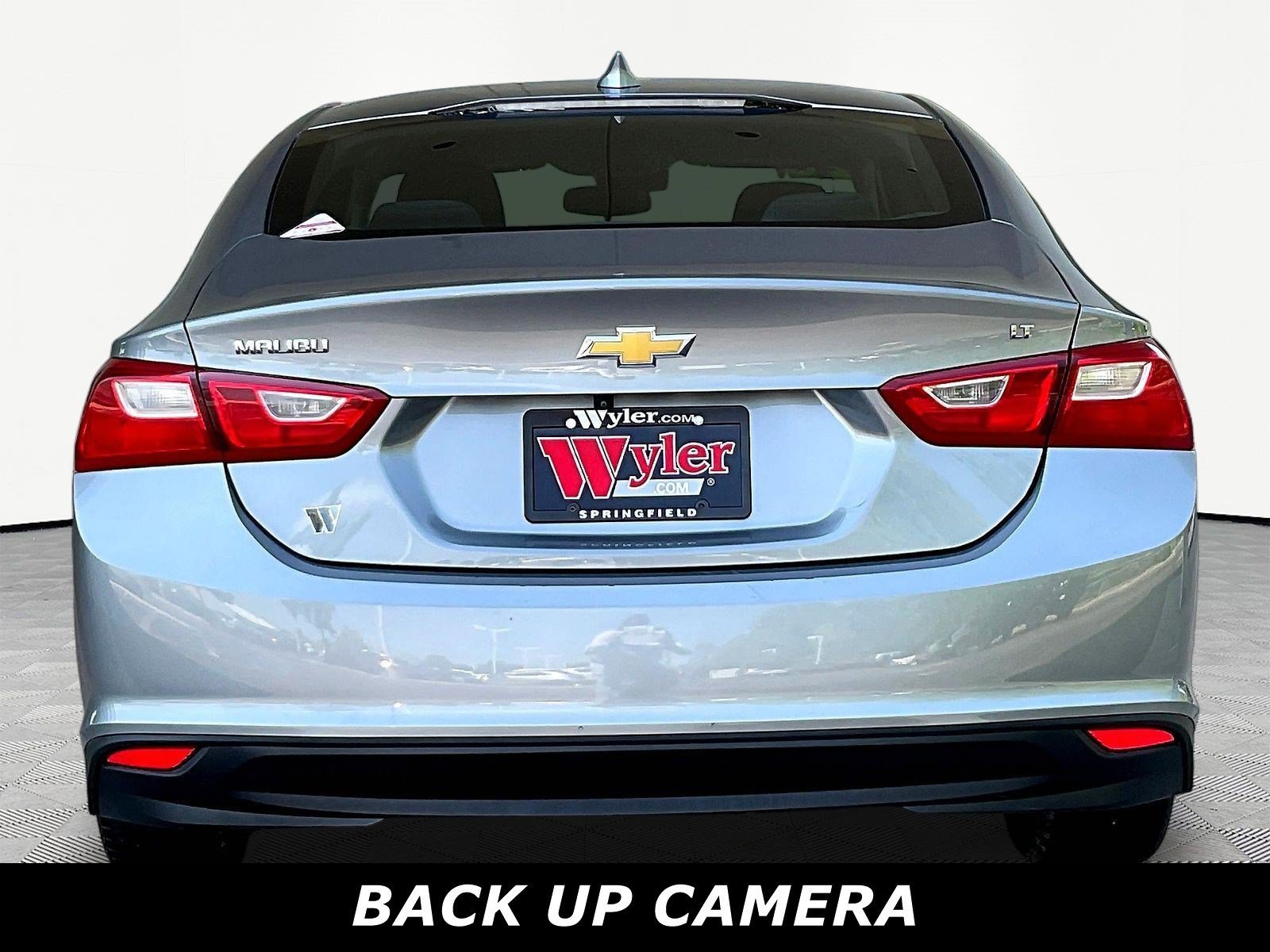 Used 2023 Chevrolet Malibu LT FWD image 7