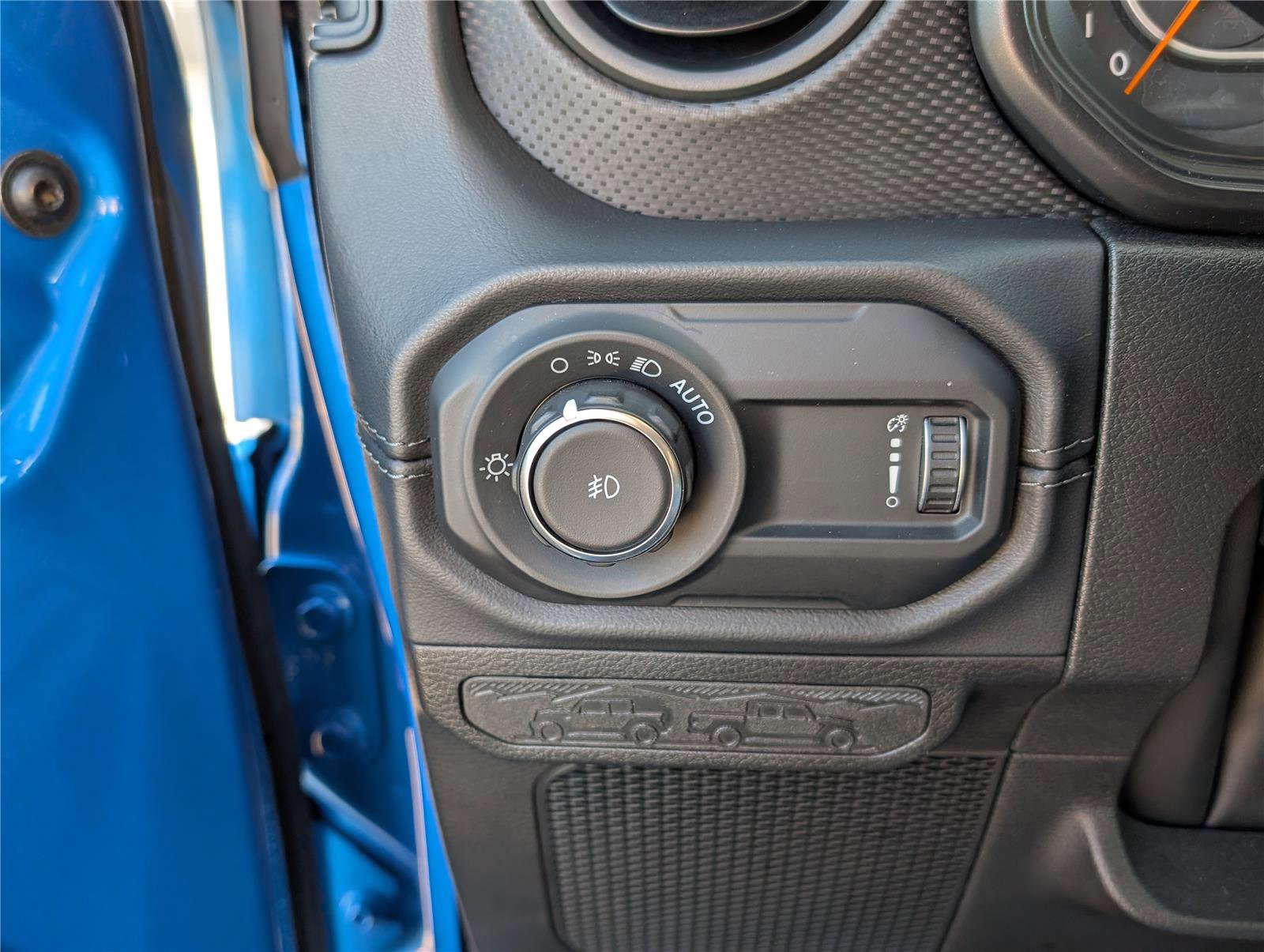 Used 2024 Jeep Wrangler Unlimited Rubicon image 22